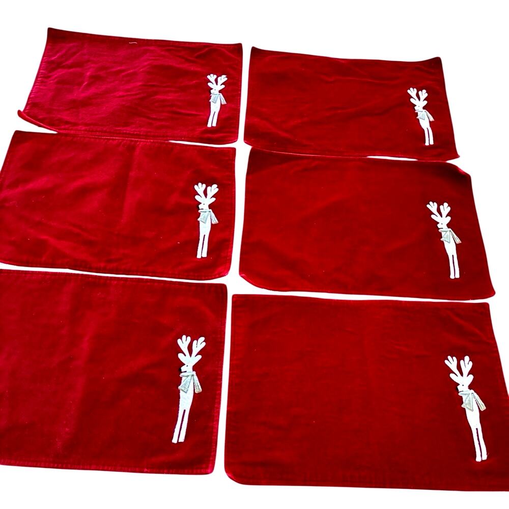 VTG 6 Red Velour Velvet Placemats Holiday Christmas Reindeer Embroidered Casaba